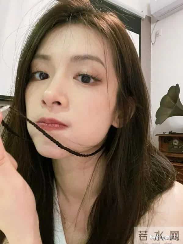 陈昊宇的酒窝，可爱又美丽