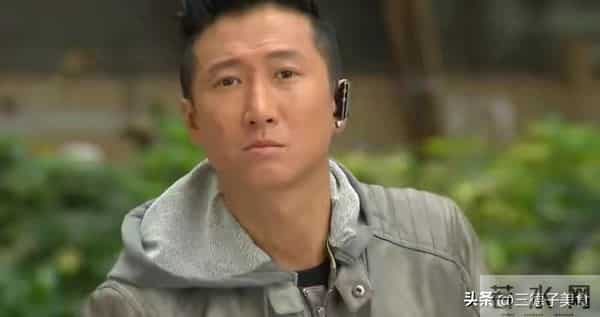 婚变传闻 5 月后，51岁洪天明哽咽谢妻子，洪金宝的先见之明应验了