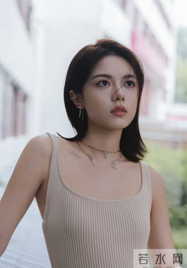 赵今麦 吊带背心