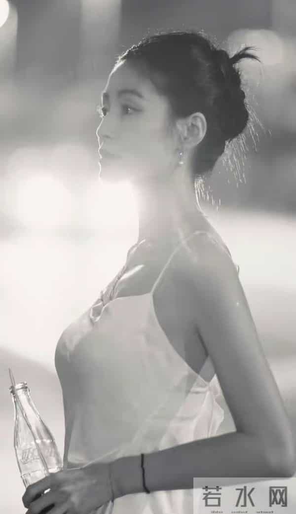 王媛可，肤白貌美：写真欣赏。