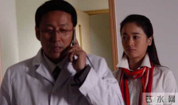 原来陈道明并未撒谎，“风波缠身”的左小青，已迈上另一条上坡路