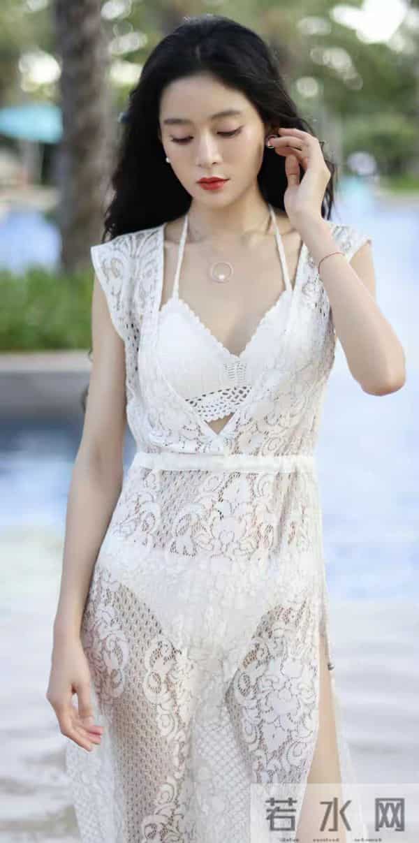 王媛可，肤白貌美：写真欣赏。