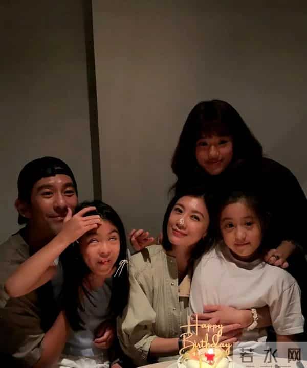 贾静雯要气死了,新剧刚杀青修杰楷却再被起诉,这次怕是难逃刑罚