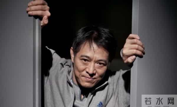 换心还是换血?62岁的李连杰脱衣自证,让人担心的事还是发生了