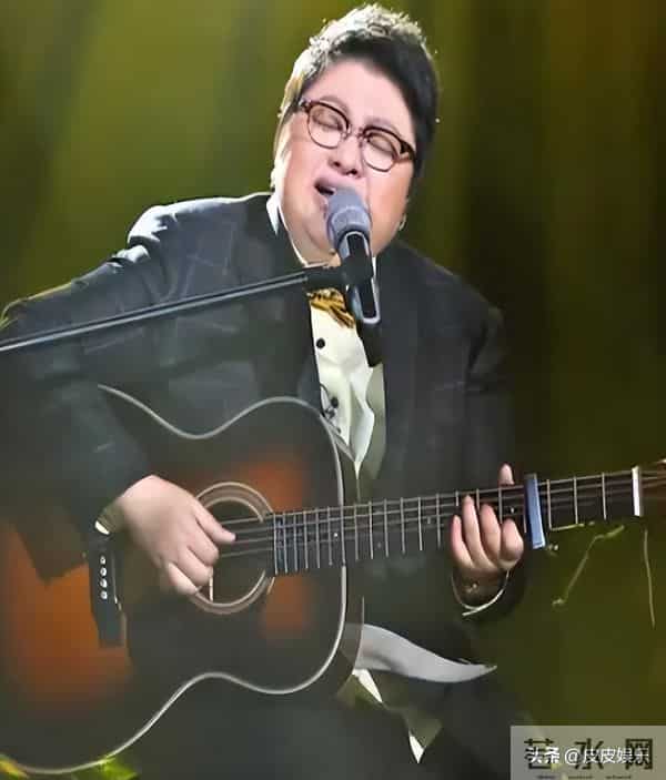 贪污上亿、假慈善？被实名举报的韩红，如今因一个动作被质疑人品