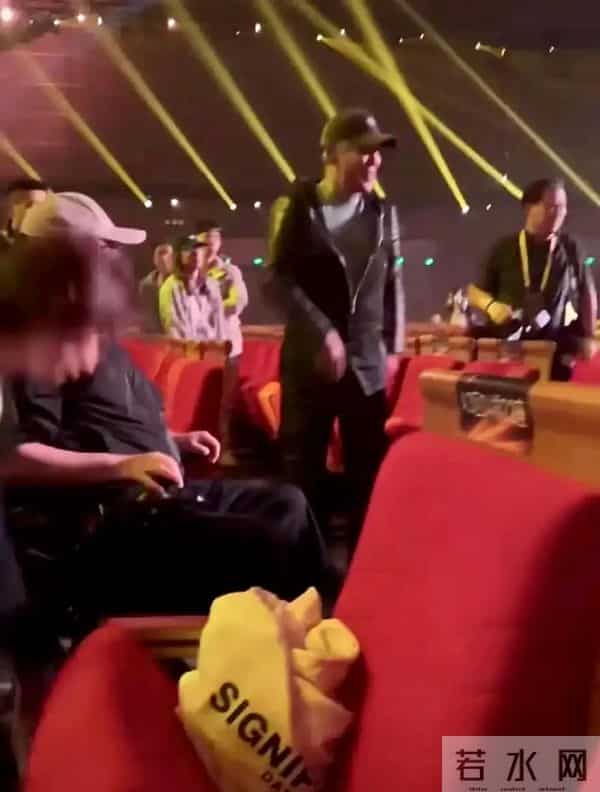 陈道明老毛病犯了忘了秦雯录音里怎么说他在金鸡电影节上指手画脚