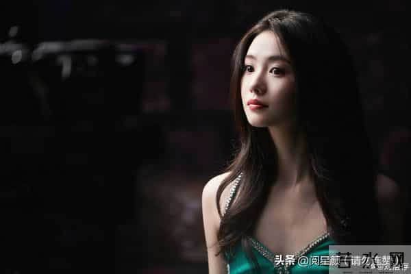 刘浩存 明眸皓齿 挡不住的清纯灵动 又白又美