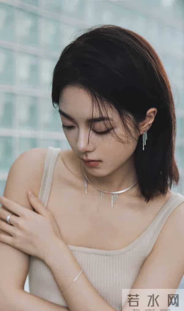 赵今麦 吊带背心