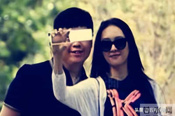 演员童瑶：我这辈子最正确的决定，就是因为一句话嫁给了丈夫王冉