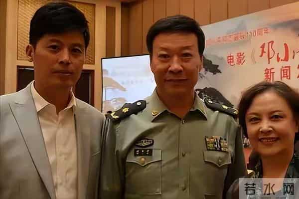 从春晚爆红到销声匿迹,靠着小品出名的他,如今过得怎么样?