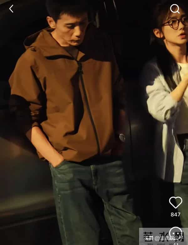 被“暴瘦”的刘烨惊艳，47岁长这样？怪不得师哥胡军一直宠溺他