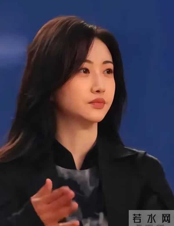 景甜胖了好多，但反而看起来更好看了，整个人都在发光