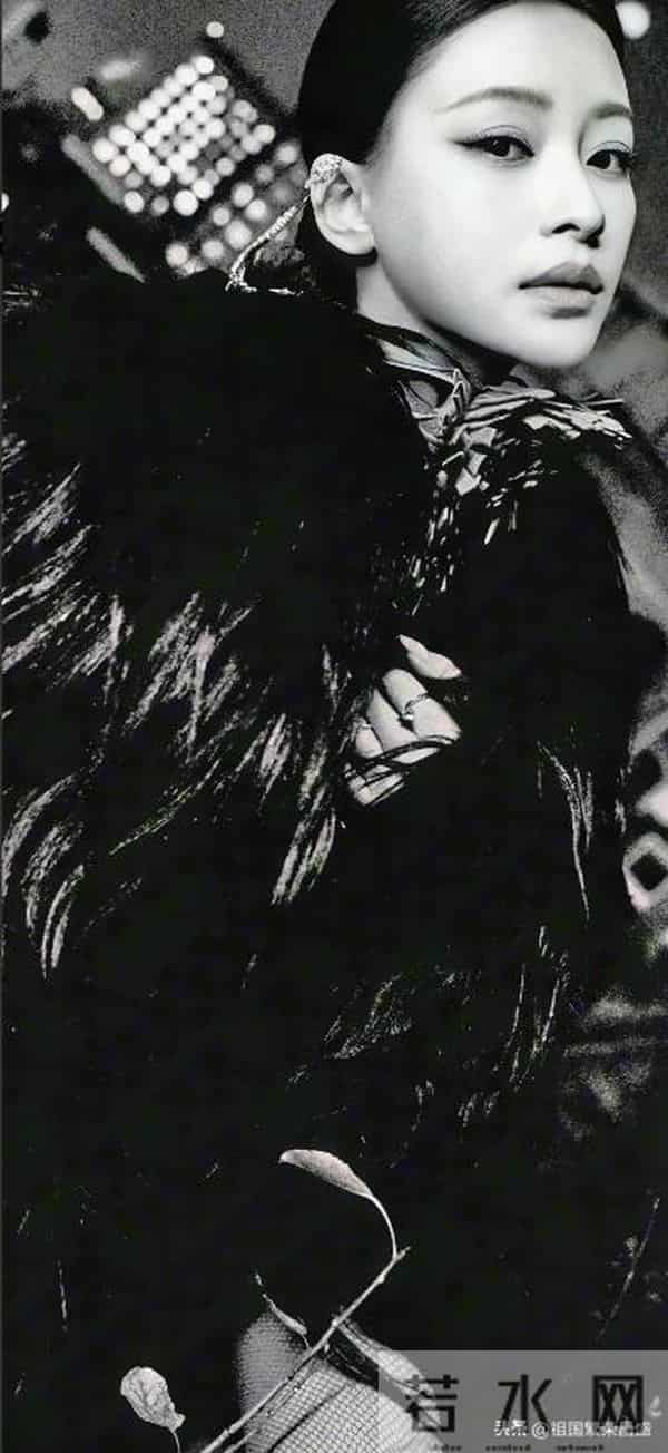 孙怡各种丝袜写真集