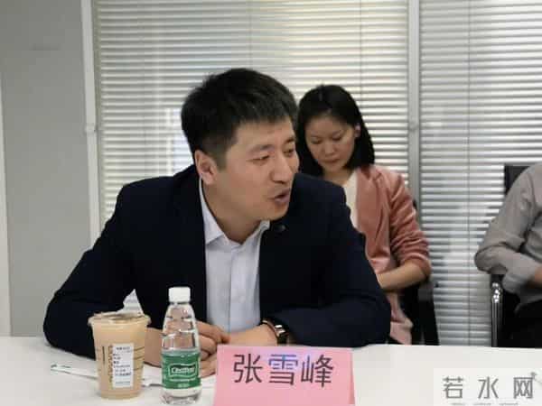 演唱会一幕惹祸，张雪峰被骂半个月，本人紧急回应！