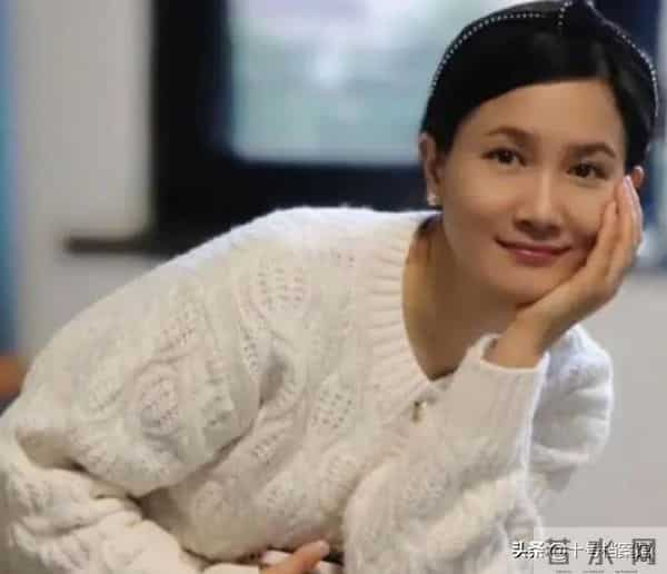 有种“重生”叫潘雨辰，侯勇也没想到离婚多年后，她像变了个人