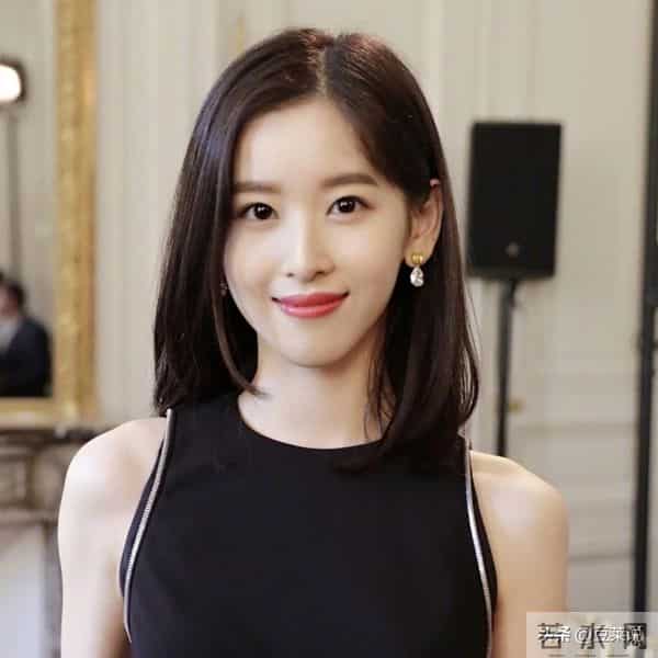 “婚变风波”仅10天，31岁章泽天又官宣喜讯，野心太大藏不住了！