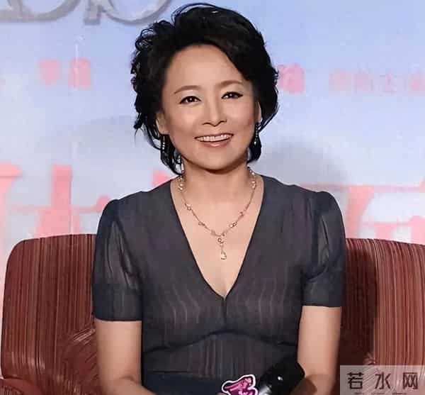 张瑜现状：68岁无儿无女，一人独居，与71岁前夫张建亚处境差别大