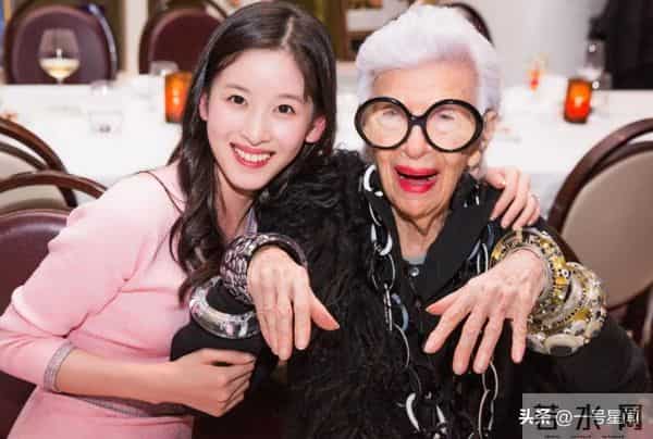 婚变风波不到半个月,31岁章泽天喜提新身份,担心的事还是发生了