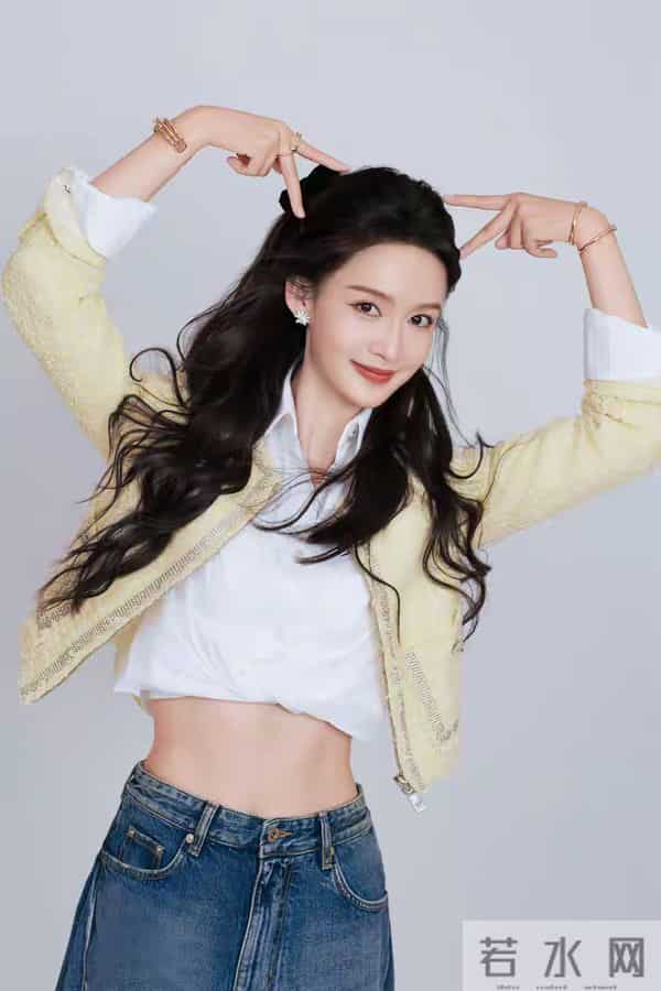 李沁，温文尔雅，优雅大方！