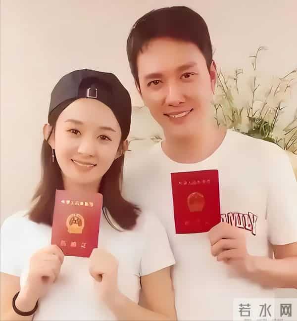 离婚四年，47岁冯绍峰再次官宣喜讯，活成了赵丽颖高攀不起的模样