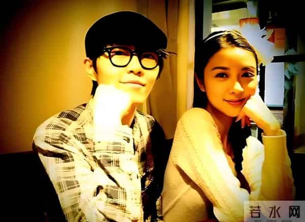 “香港最后一个天后”，被拍到和黑人出入酒店，如今44岁孤身一人