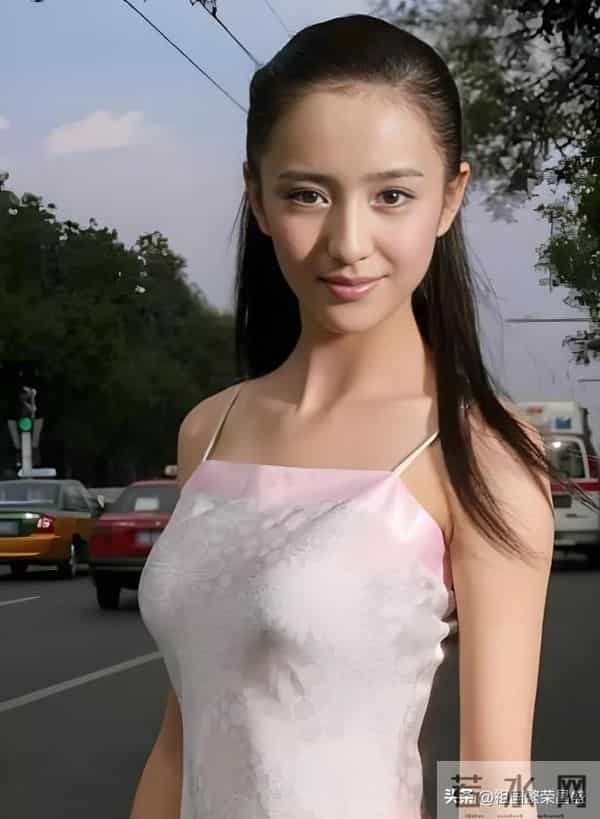 瘦而不弱，柔中带刚，佟丽娅好身材