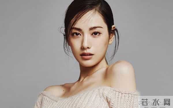 韩国女星凌晨遭遇持刀入室抢劫，母女二人勇斗盗贼受伤，细节曝光