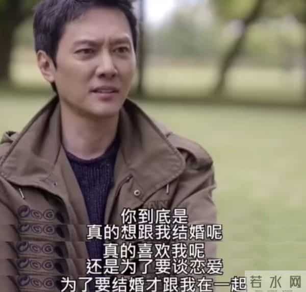 离婚四年，47岁冯绍峰再次官宣喜讯，活成了赵丽颖高攀不起的模样
