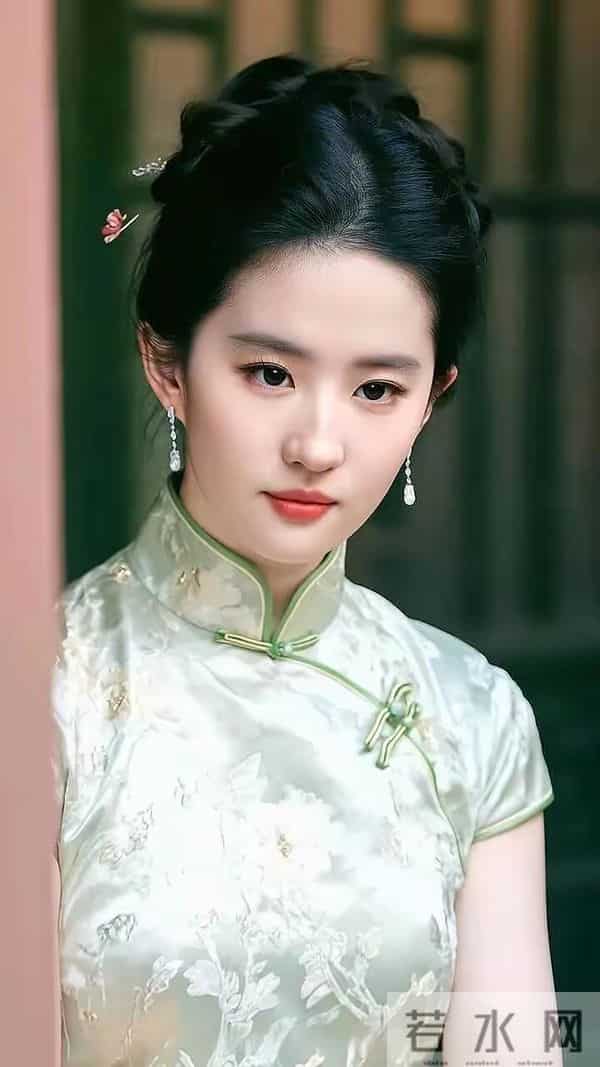 刘亦菲驾驭多元旗袍：温婉与明艳交织的国风颜值盛宴