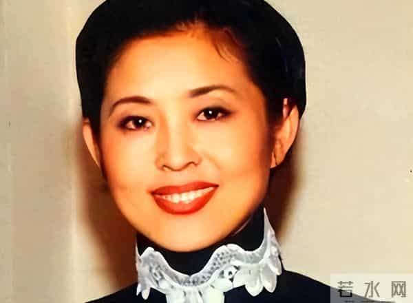 倪萍：半生从容，却为1.97 米的儿子操碎了心，有两大担忧