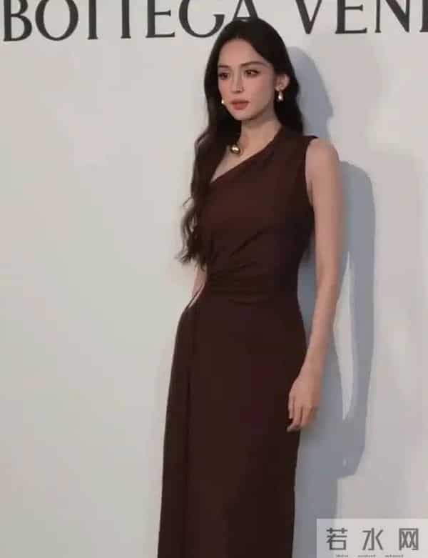 这一夜,49岁舒淇秒了33岁娜扎,不要怀疑任何一张演电影女主的脸