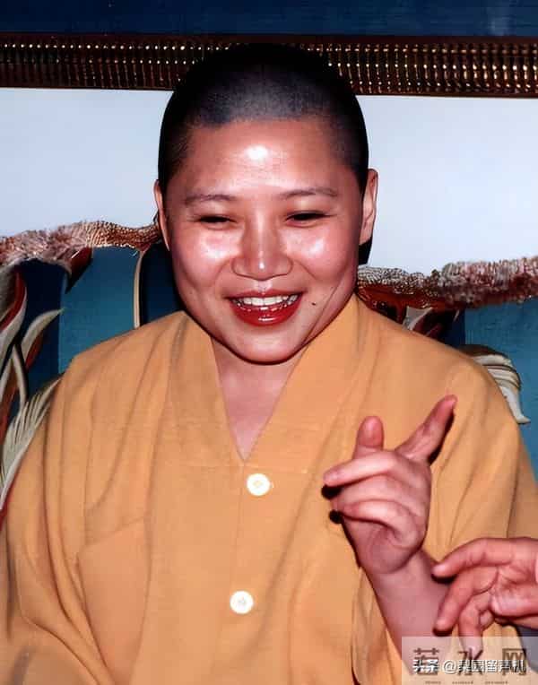 继李娜之后，另一位“信佛”的豫剧名家：河南“关肃霜”孙映雪