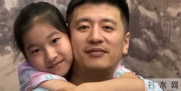 演唱会一幕惹祸，张雪峰被骂半个月，本人紧急回应！