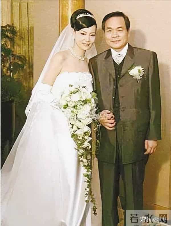 钱再多又有什么用 66岁演员刘雪华的凄惨晚年 给所有人提了个醒