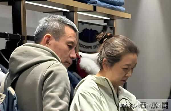 昔日女神江珊56岁近照！白发不染皱纹自然，网叹：时间不饶人