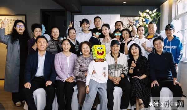 离婚3年后,杨颖和参加前夫家宴的小海绵,合力撕下叶柯的"体面"