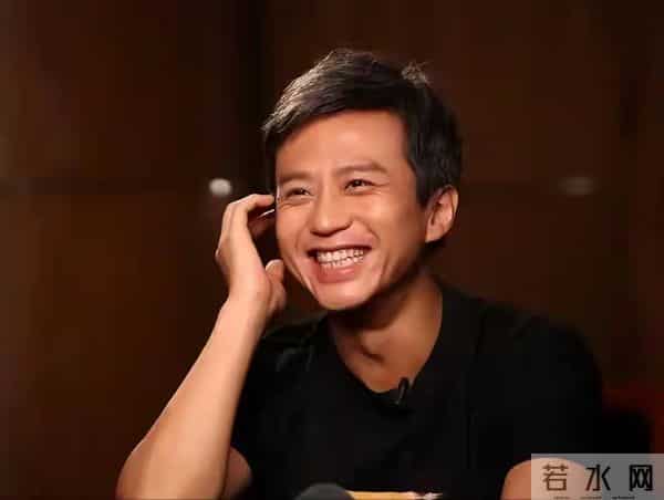 官媒亲宣!46岁邓超事业再攀高,全家移民传闻5个月前就不攻自破