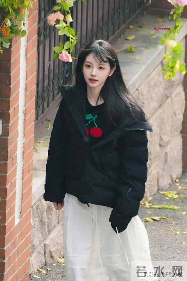 11.15新鲜事：杨紫、关晓彤、易烊千玺、迪丽热巴、倪妮、田曦薇