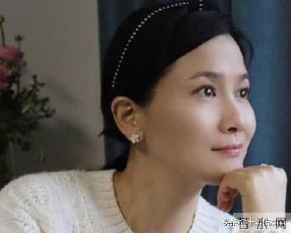 有种“重生”叫潘雨辰，侯勇也没想到离婚多年后，她像变了个人