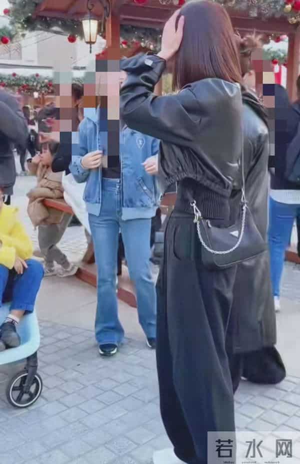 环球偶遇颖儿，真人又白又瘦，比例超好，比电视上漂亮100倍！