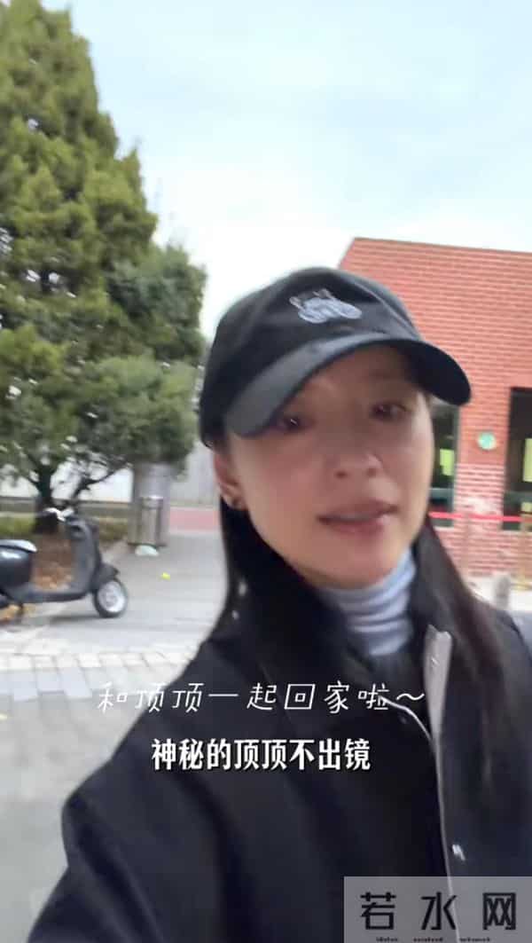 董洁自己做一日三餐，没阿姨还要洗衣服收拾卫生，住豪宅也不暖和