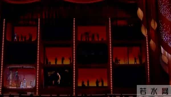 24岁的易烊千玺,成为金鸡奖最年轻影帝,刷新刘烨保持21年的记录