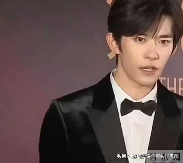 央视镜头下的易烊千玺,颜值状态如何?