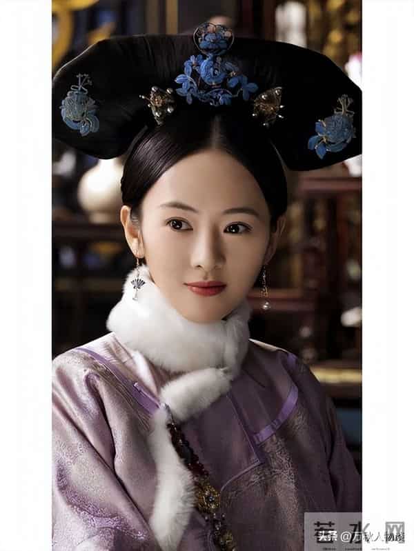 分手22年，被暴打的童瑶再次官宣喜讯，成为张默高攀不起的存在！