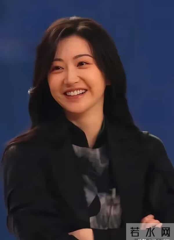 景甜胖了好多，但反而看起来更好看了，整个人都在发光