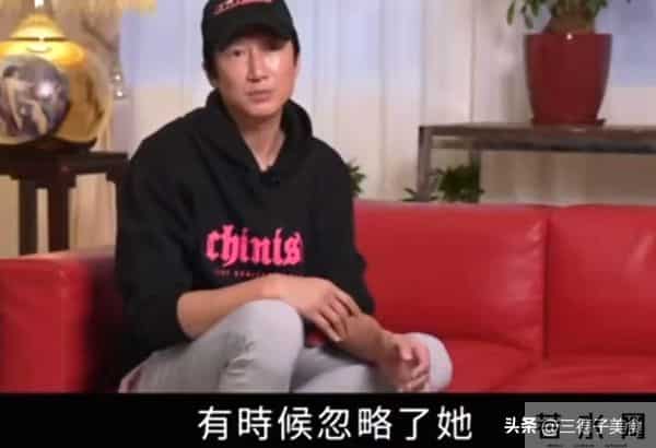婚变传闻 5 月后，51岁洪天明哽咽谢妻子，洪金宝的先见之明应验了