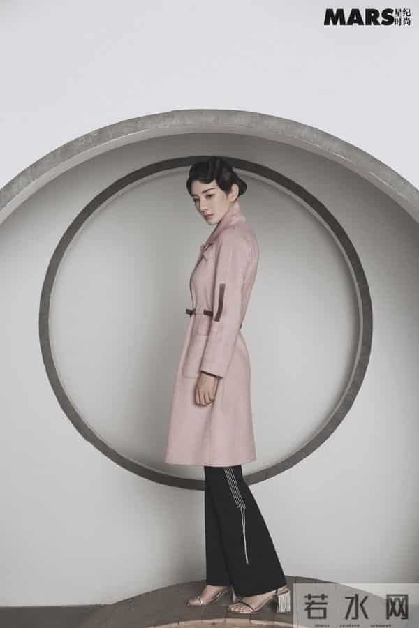 黄奕，复古典雅