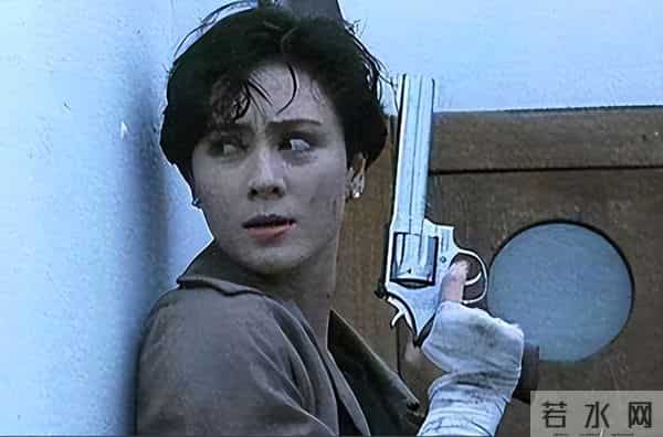 钱再多有什么用，76岁身家超30亿的洪金宝，仍要为儿子婚姻操碎心