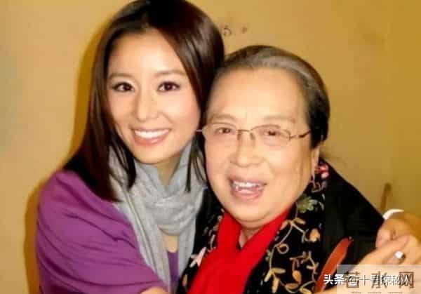 4位“美人恶面相”的气质女星,长得倾国倾城,看上去真的不敢惹