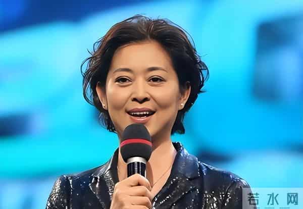 倪萍：半生从容，却为1.97 米的儿子操碎了心，有两大担忧